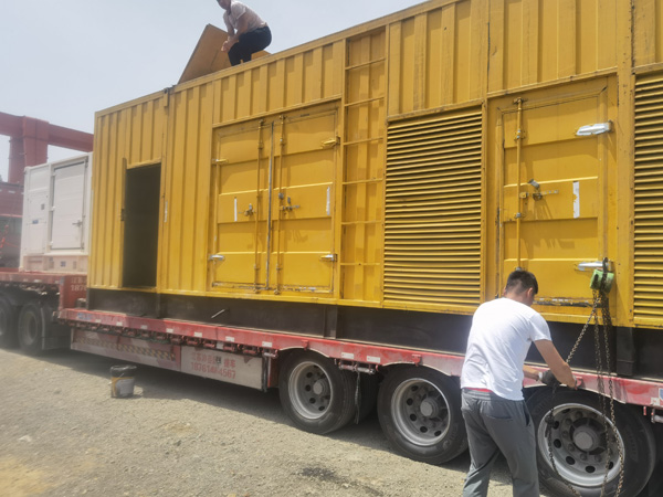 静安汽油发电机对供油装置的要求