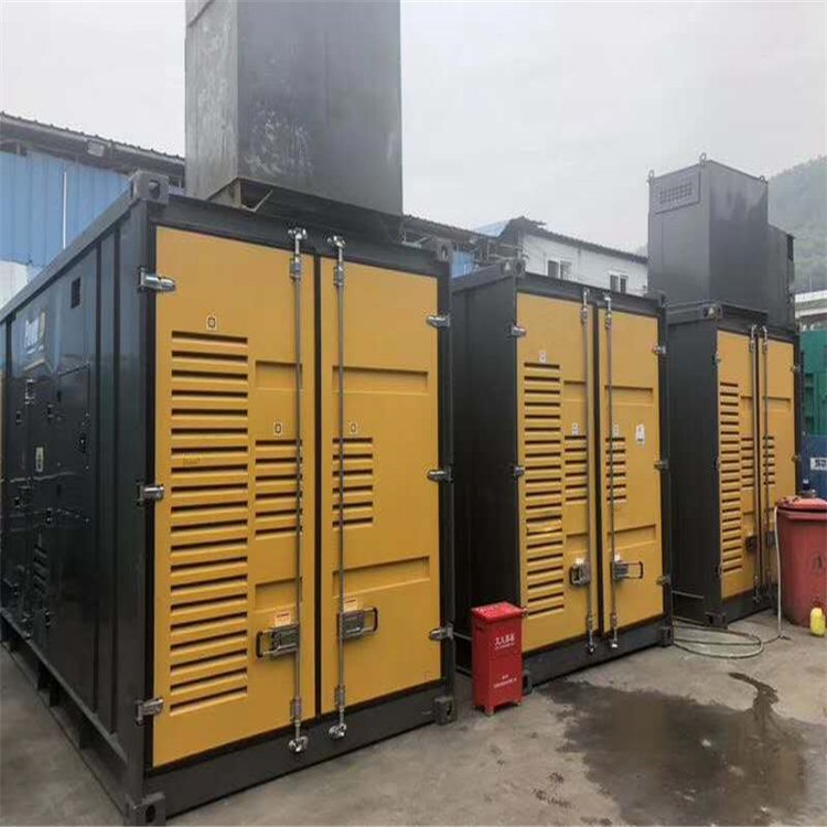 静安温度变化对不同类型欠压保护装置的可靠性影响有何差异？