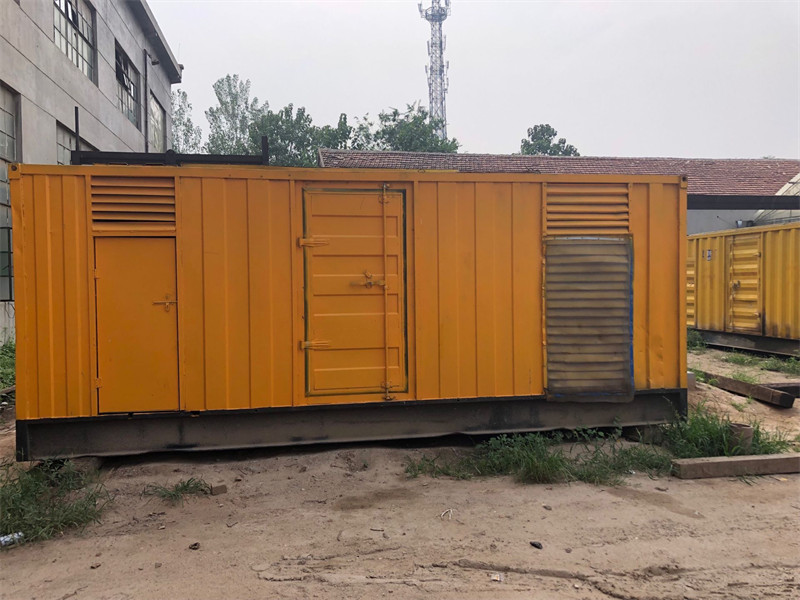 静安发电机出租进行负载测试时，电瓶电量不足的具体判断标准是什么？