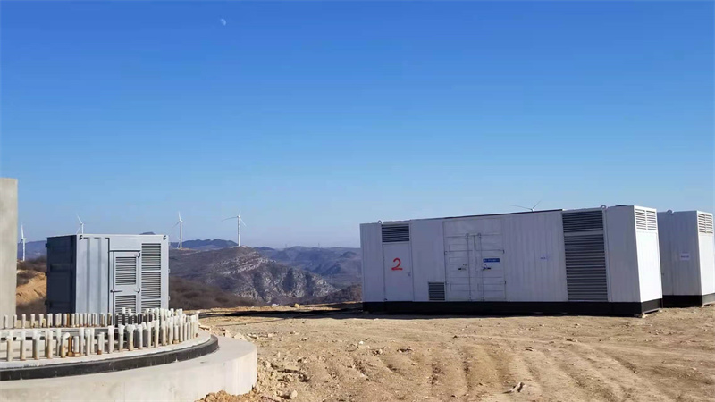 静安带燃油预热系统的柴油发电机组在冬季启动前需要做哪些准备工作？